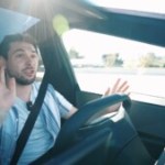 « J’ai trouvé ça complètement fou » : on a lâché un débutant dans une Tesla, heureusement que le FSD était actif « J’ai trouvé ça complètement fou » : on a lâché un débutant dans une Tesla, heureusement que le FSD était actif