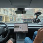 Tesla : cette assurance inédite divise son prix par 2 en cas de FSD activé, mais à une lourde condition Tesla : cette assurance inédite divise son prix par 2 en cas de FSD activé, mais à une lourde condition