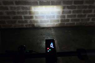 Xiaomi Electric Scooter 5 Plus éclairage