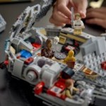 Le Faucon Millenium compatible Smart Play // Source : Lego
