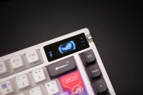 Asus ROG Azoth X - Frandroid - P1112012