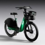 Feux stop, clignotants et écran couleur : le nouveau vélo électrique en libre-service de Bolt frappe fort Feux stop, clignotants et écran couleur : le nouveau vélo électrique en libre-service de Bolt frappe fort