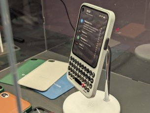 Clicks Communicator // Source : Frandroid