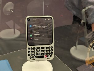 Clicks Communicator // Source : Frandroid