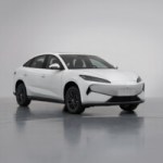 BYD lance une nouvelle marque de voitures électriques à prix cassé pour les taxis en Chine BYD lance une nouvelle marque de voitures électriques à prix cassé pour les taxis en Chine
