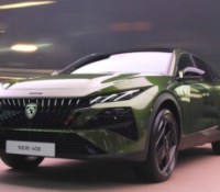 Peugeot E-408 (2026) // Source : Jean-Baptiste Passieux - Frandroid