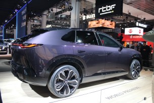 Mazda CX-6e // Source : Jean-Baptiste Passieux - Frandroid