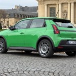 Classement des voitures électriques avril 2026 : Renault truste 4 places dans le top 12, le Model Y recule à la 4e place après son rebond de mars
