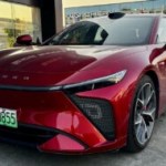 Les 24H du Mans en ligne de mire : j’ai essayé l’Exeed Terra ES, la voiture électrique chinoise qui défie toute logique