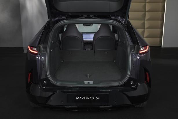mazda-cx6e-2026-violet-coffre2-mk_0