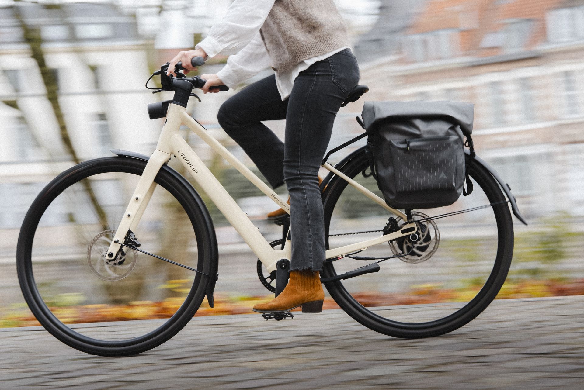Origine Montmartre vélo électrique ville courroie