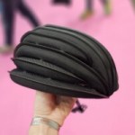 On a porté le seul et unique casque vélo gonflable, et il est incroyable On a porté le seul et unique casque vélo gonflable, et il est incroyable