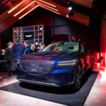 On est monté à bord du Genesis Electrified GV70 : pourquoi cette voiture électrique pourrait peiner face aux allemands On est monté à bord du Genesis Electrified GV70 : pourquoi cette voiture électrique pourrait peiner face aux allemands
