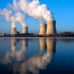 Solaire et éolien abîment-ils les réacteurs nucléaires ? La réponse d’EDF