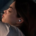 Sommeil : oubliez les montres connectées, ces écouteurs utilisent la science pour vraiment analyser vos nuits