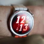 Huawei Watch GT Runner 2 : on a vu la montre de Huawei qui voulait concurrencer Garmin, mais avec un look plus élégant Huawei Watch GT Runner 2 : on a vu la montre de Huawei qui voulait concurrencer Garmin, mais avec un look plus élégant