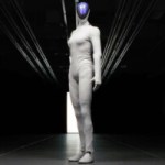 Le robot humanoïde de Xpeng chute lourdement lors d’une démonstration à Shenzhen Le robot humanoïde de Xpeng chute lourdement lors d’une démonstration à Shenzhen