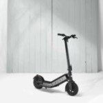 Fnac et Darty bradent à un super prix cette trottinette électrique puissante, confortable et robuste Fnac et Darty bradent à un super prix cette trottinette électrique puissante, confortable et robuste