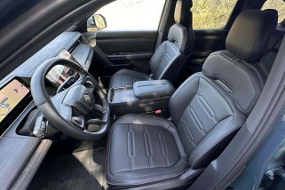 Rivian R2 // Source : Car and Driver