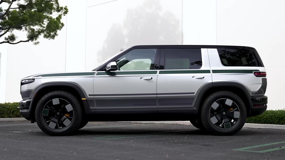 Rivian R2 // Source : Car Wow