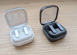 Samsung Galaxy Buds 4 Pro // Source : Sylvain Pichot - Frandroid