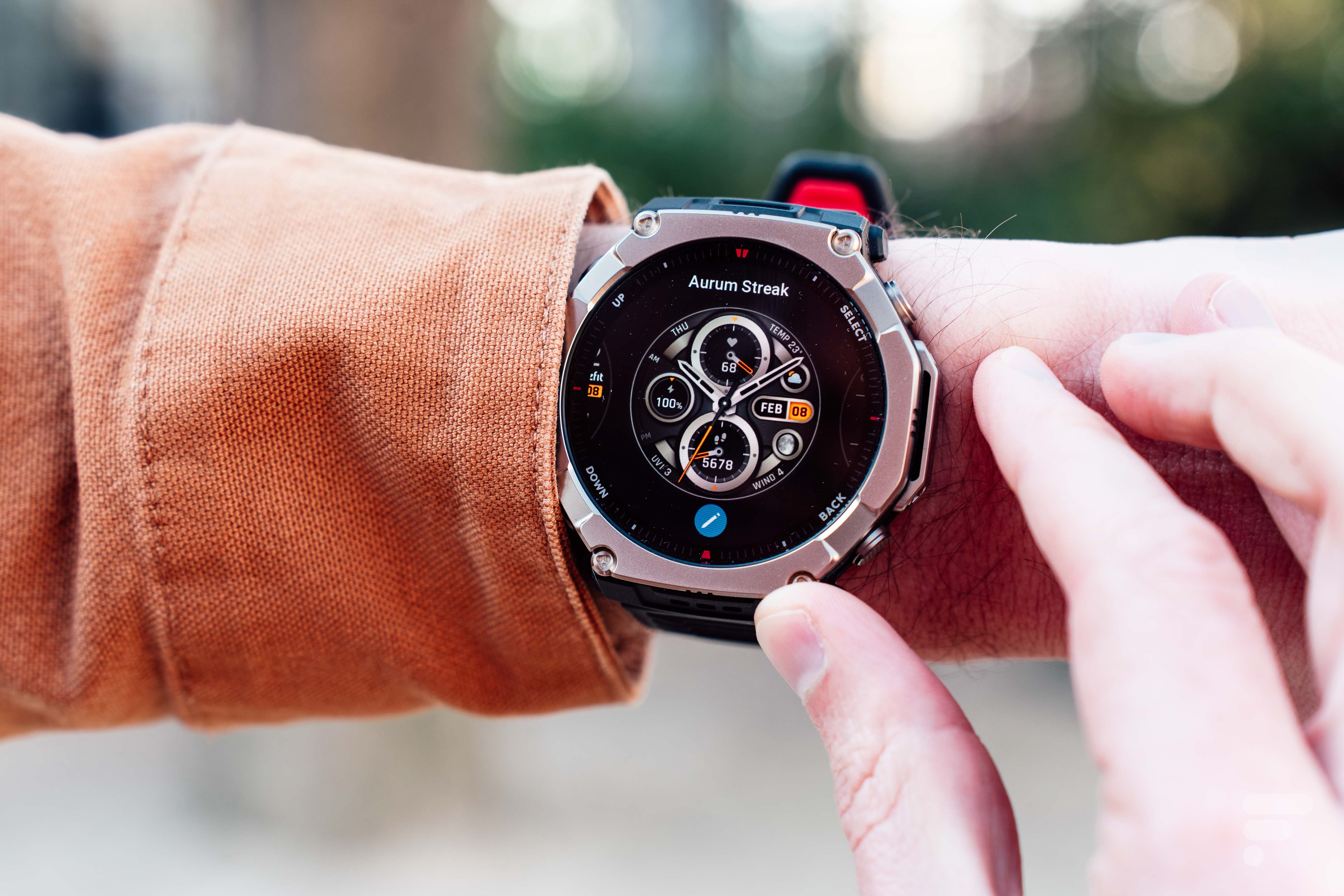 La sélection de cadran de l'Amazfit T-Rex Ultra 2