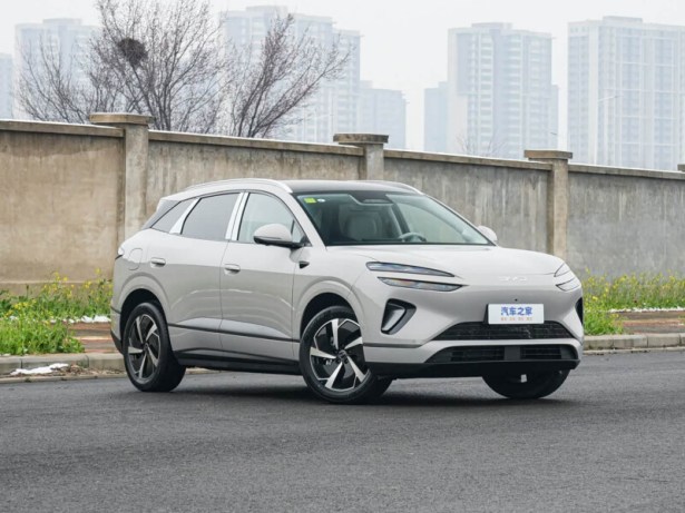 BYD Sealion 06 // Source : Autohome