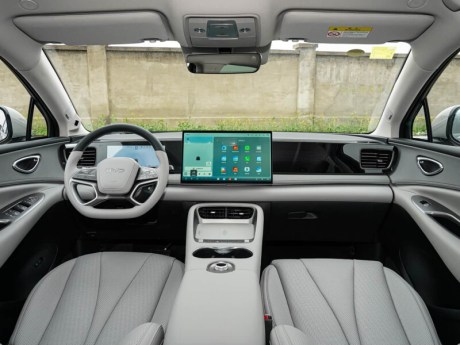 BYD Sealion 06 // Source : Autohome