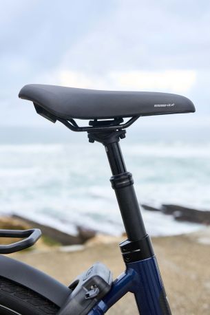 Vélo électrique Giant NewTour E+ 2027 selle suspendue