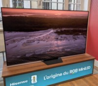 Hisense UR9S // Source : Sylvain Pichot - Frandroid