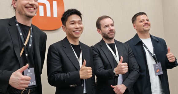 Tianyuan Li, Directeur du design des Xiaomi EV aux cotés de Jean-Arthur Madelaine, Directeur du Munich Design Studio