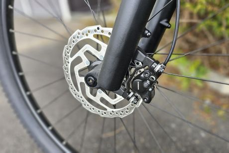VTT électrique Nakamura E-Summit 930 freins hydrauliques Shimano