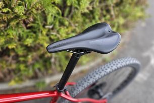 VTT électrique Nakamura E-Summit 930 selle