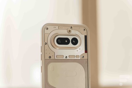 Phone (4a)