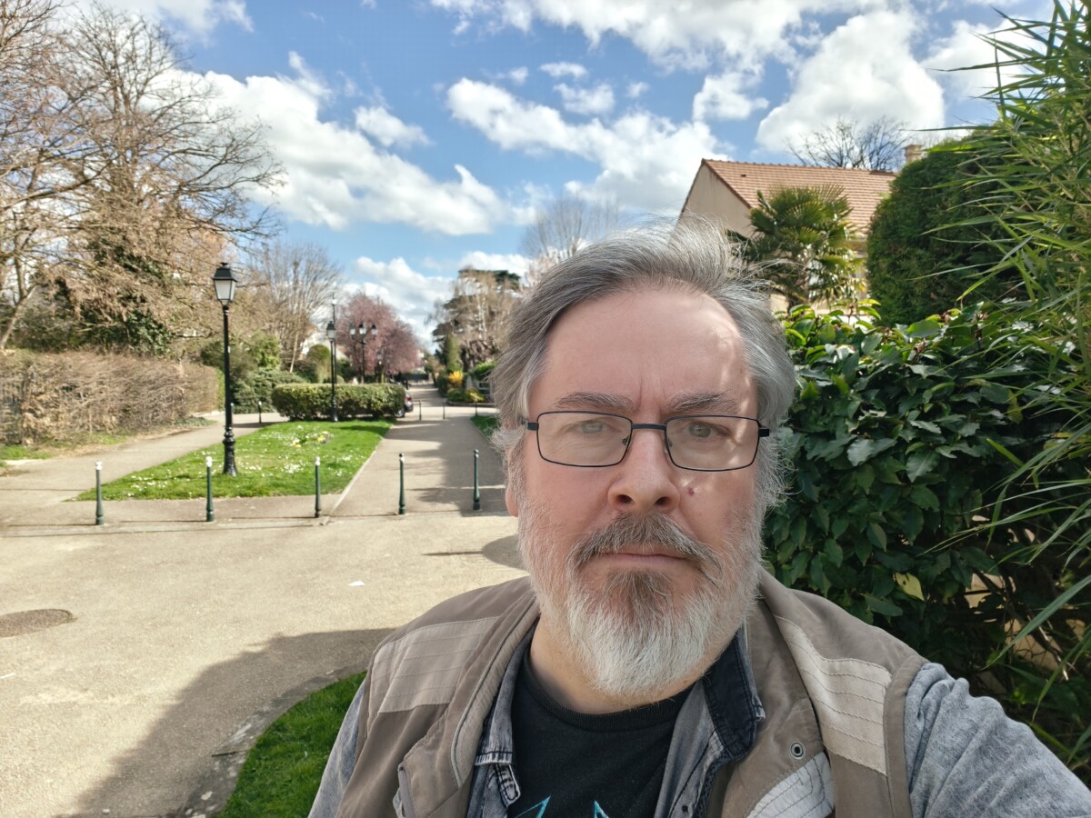 Realme 16 Pro - Selfie Realme 16 Pro - Selfie
