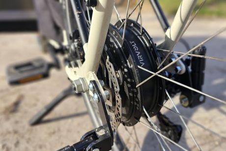 Shwette Baggy moteur