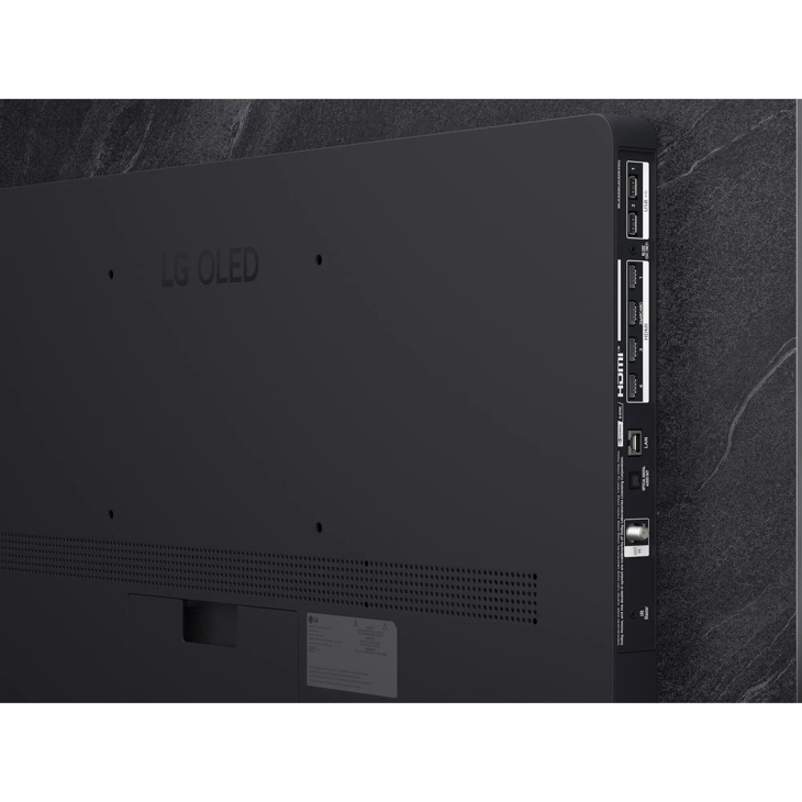 LG C6 connectiques // Source : LG