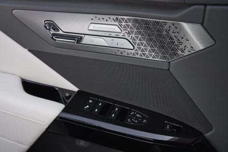 BMW i7 (2026) // Source : BMW