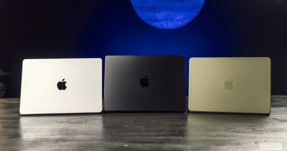 MacBook Air, Pro et Neo // Source : Chloé Pertuis - Frandroid