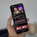 Cette petite fonction YouTube est pratique si vous avez oublié vos écouteurs Cette petite fonction YouTube est pratique si vous avez oublié vos écouteurs