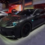 On a vu d’étranges lumières bleues sur les voitures électriques en Chine : voici à quoi elles servent On a vu d’étranges lumières bleues sur les voitures électriques en Chine : voici à quoi elles servent