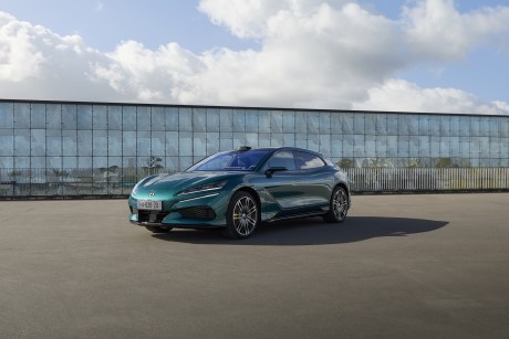 Denza Z9GT // Source : Denza