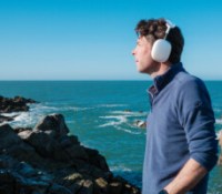 Le casque Apple AirPods Max 2, excellent en qualité d'appel