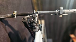 Vélo électrique Electrolyte S4E guidon
