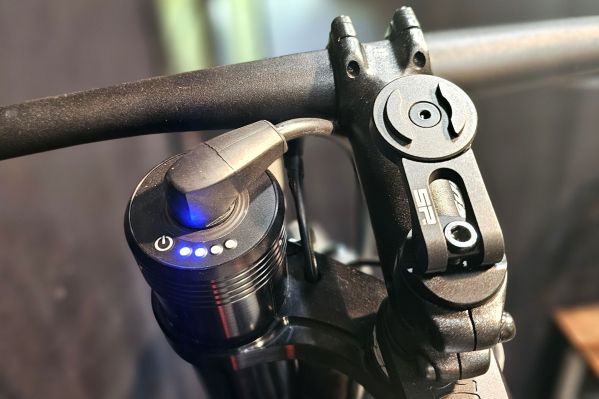 Vélo électrique Electrolyte S4E jauge batterie