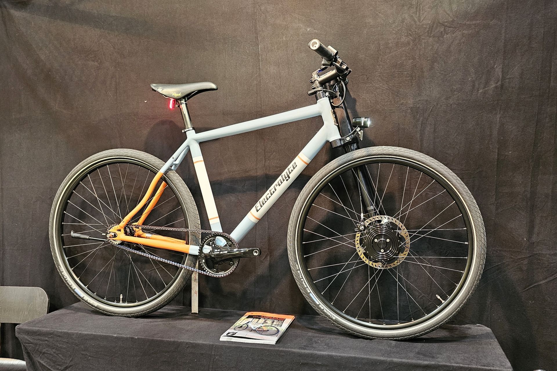 Vélo électrique Electrolyte S4E Strassenfeger vélo électrique