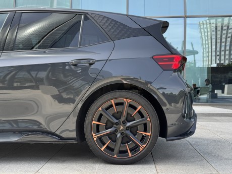 Essai Cupra Born  // Source : Paul-Émile CASSORET pour Frandroid