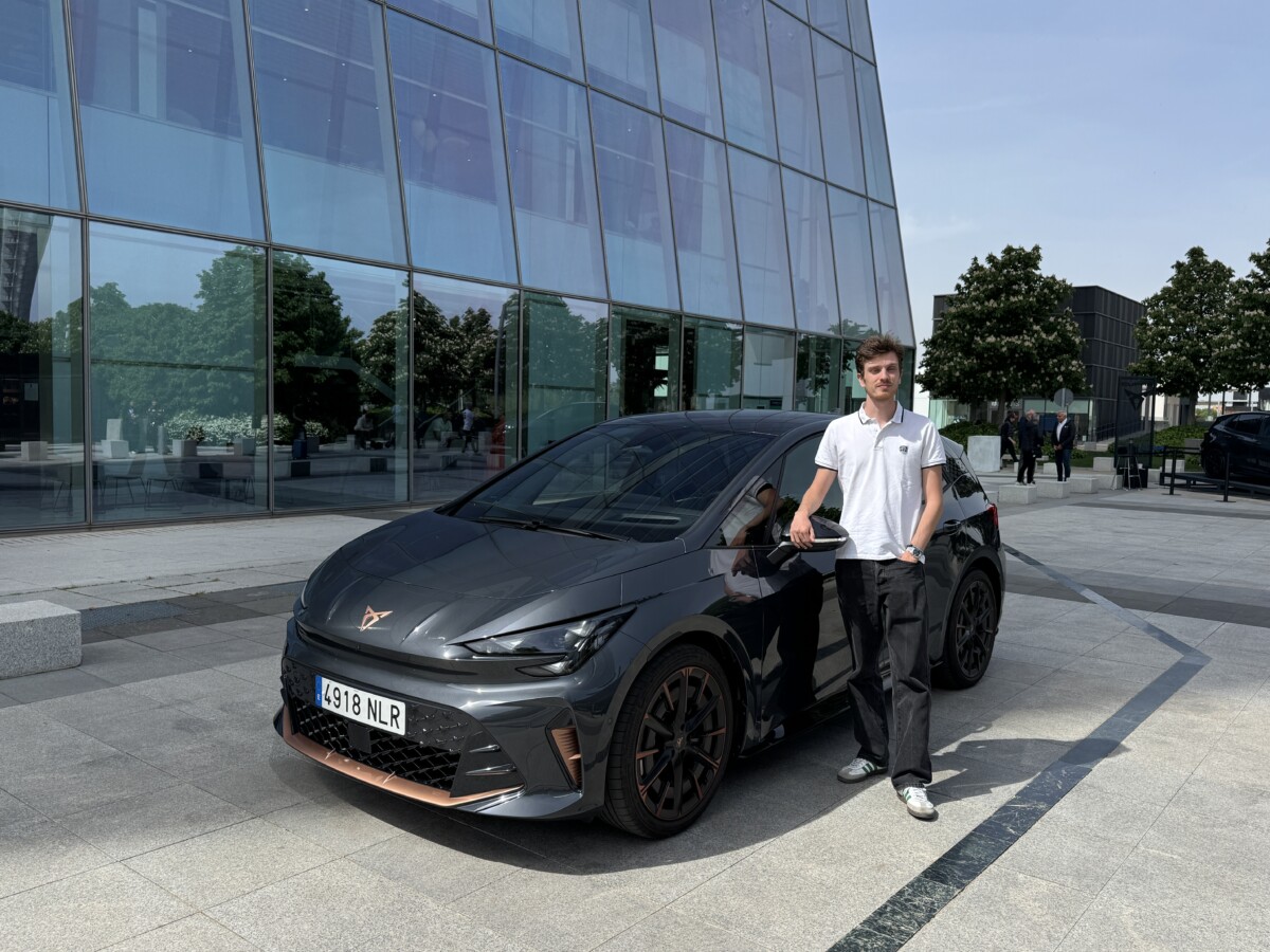 Essai Cupra Born // Source : Paul-Émile CASSORET pour Frandroid Essai Cupra Born // Source : Paul-Émile CASSORET pour Frandroid
