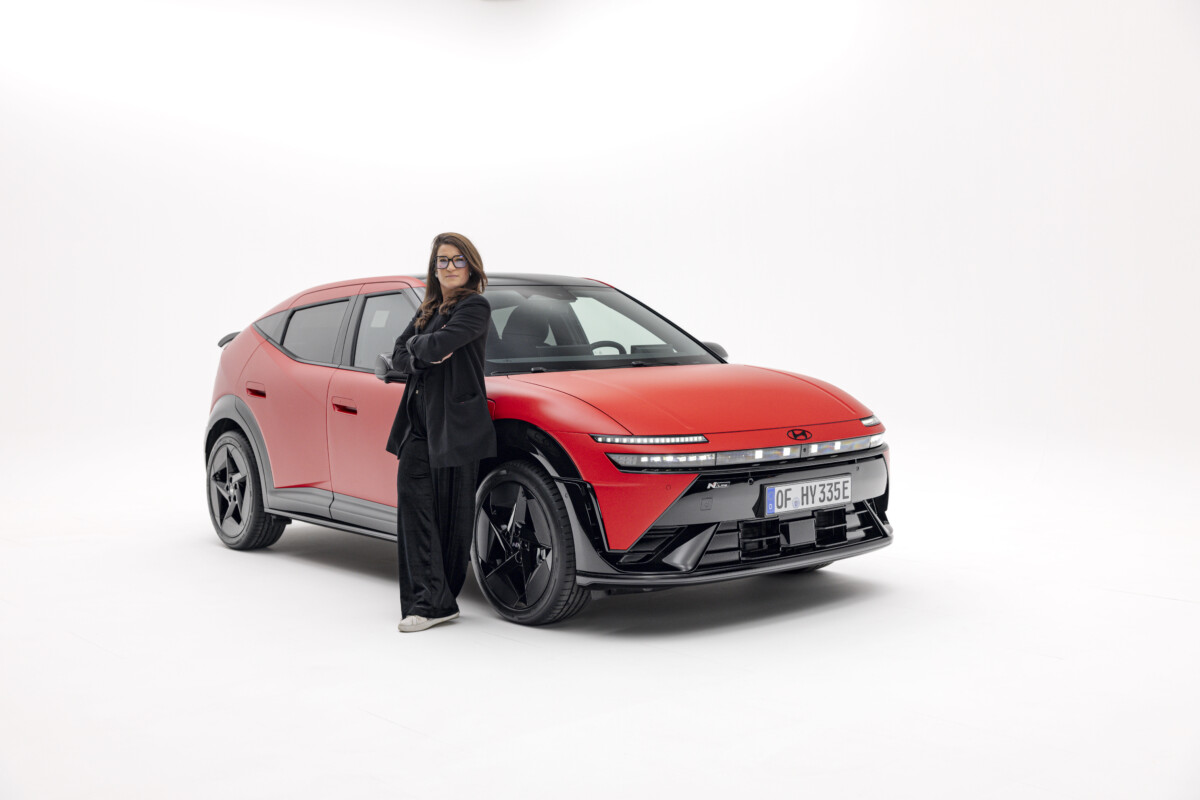 On vous présente la nouvelle venue dans la gamme électrique de Hyundai, la Ioniq 3. On vous présente la nouvelle venue dans la gamme électrique de Hyundai, la Ioniq 3.
