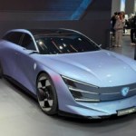 Peugeot Concept 6 // Source : Vincent Sergère - Frandroid